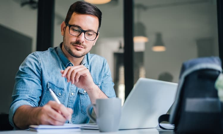 Is it possible to submit your M-Form online?