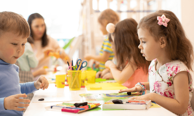 Parents in the Netherlands to benefit from higher childcare allowance in 2025