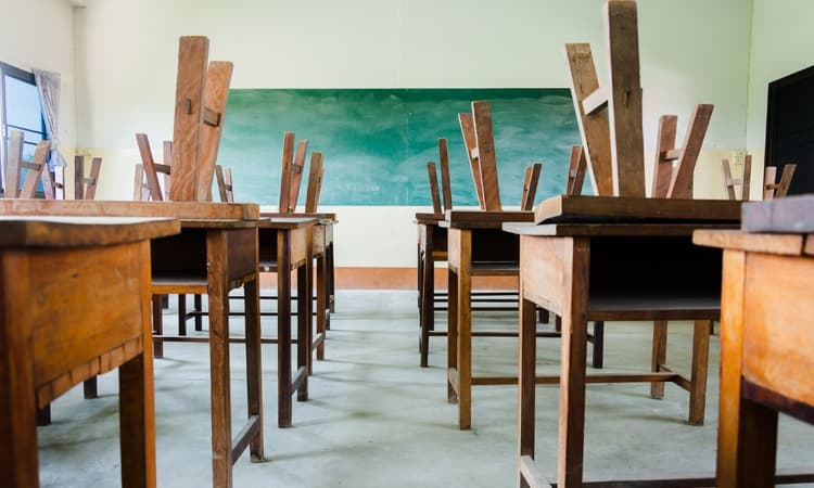 Teachers in the Netherlands threaten a national strike