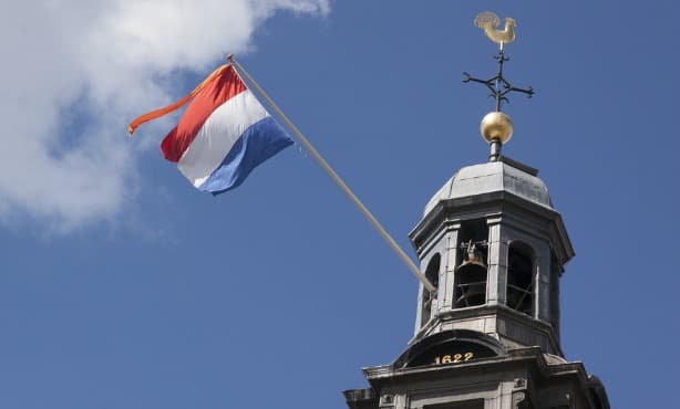 Dutch public holidays compared to other EU countries 
