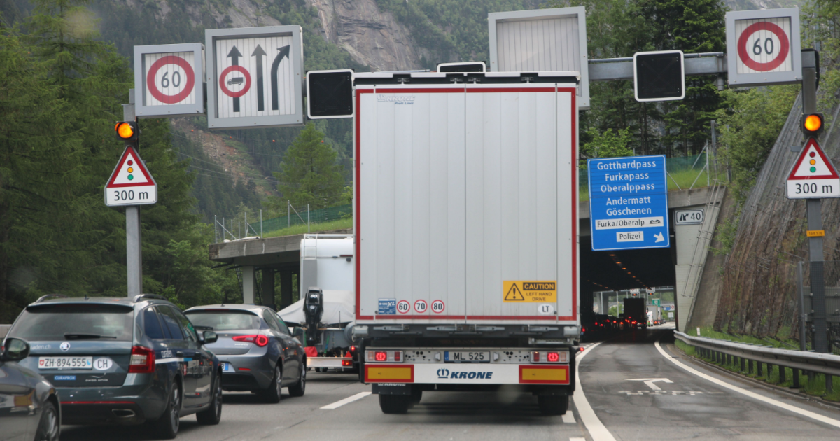 Swiss roads to get busier in February due to 2026 ski holidays