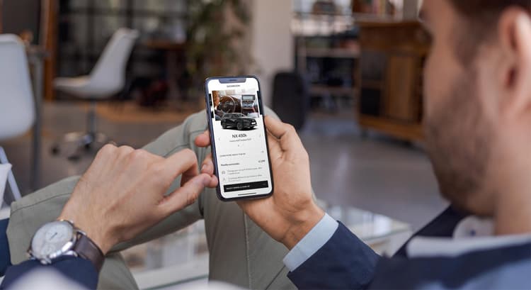 A luxurious car with no commitment? Try Lexus One, the flexible car subscription!