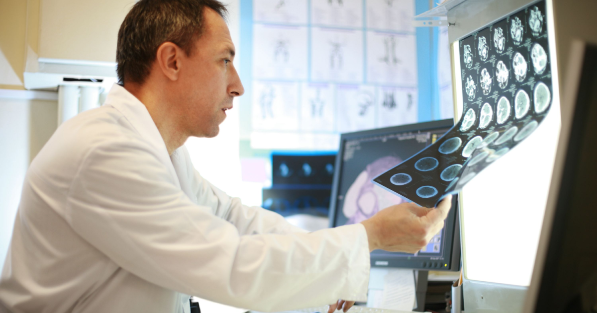 Switzerland still reliant on foreign and older doctors, warns medical association