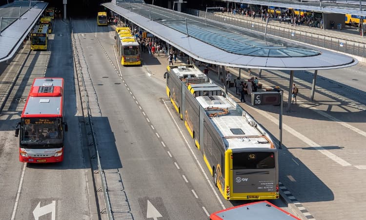 Major cuts to Dutch public transport services expected next year