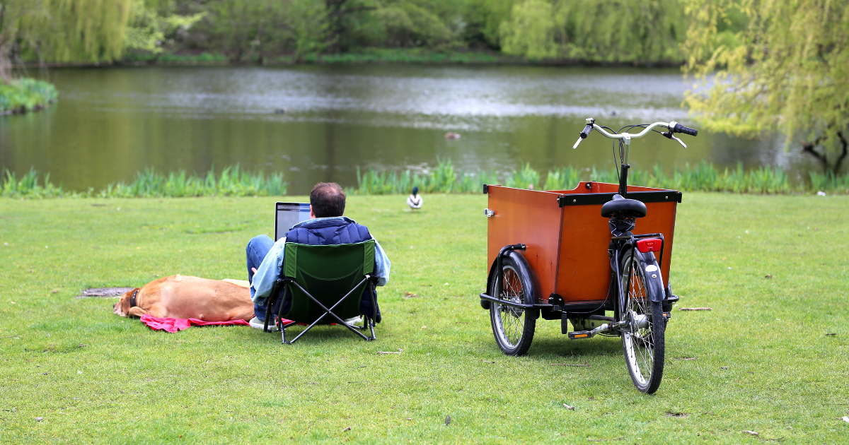 Internationals enjoy Dutch work-life balance but dislike housing challenges