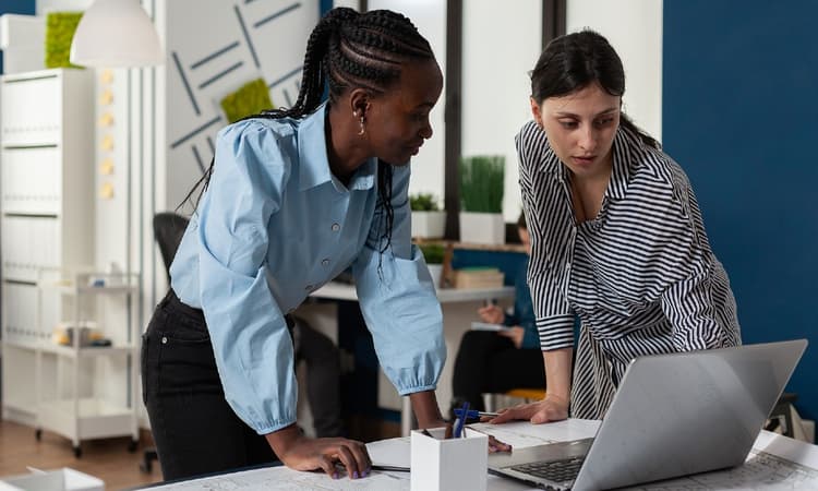 Women working in the Netherlands earn 19 percent less than men