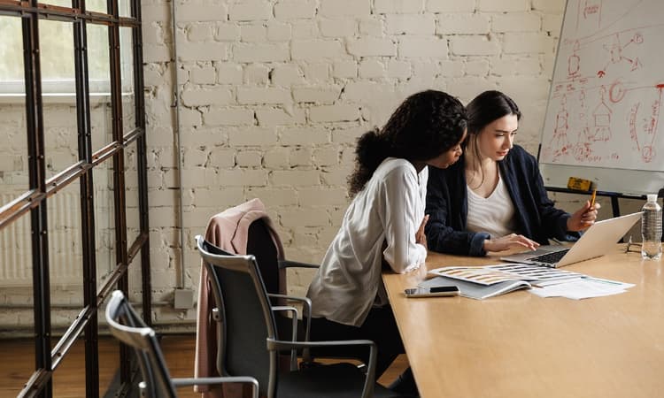 Women in the Netherlands more financially independent in 2019