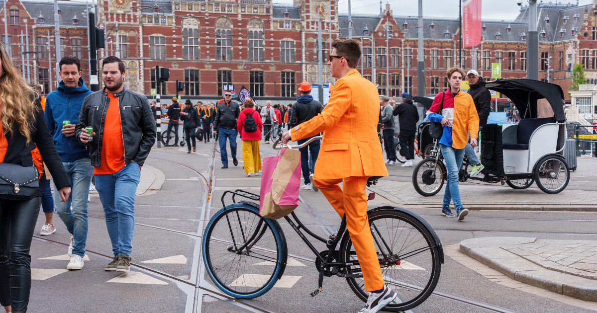 Picking up Dutch Habits