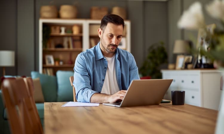 Record number of single-person businesses close down in the Netherlands