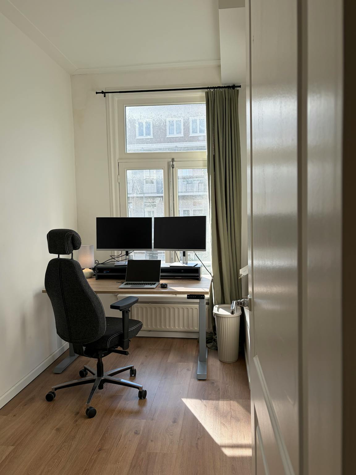 Apartment, Admiraal de Ruijterweg, Amsterdam
