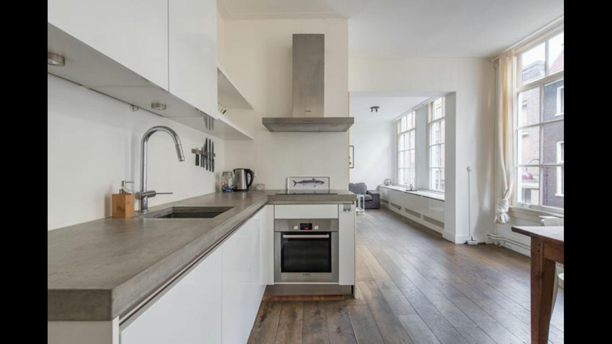 Apartment, Monnikenstraat, Amsterdam