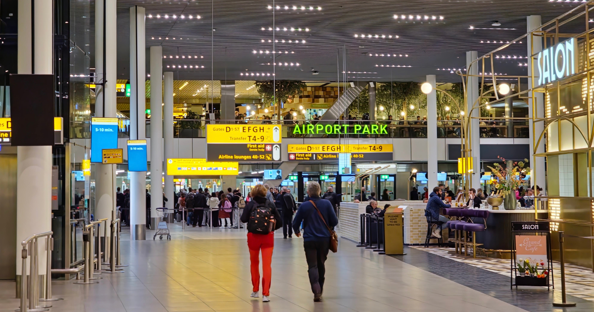 Free cabin bags & faster refunds: All EU flight rules changing in 2027
