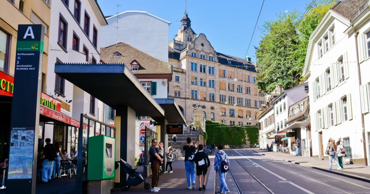 Initiative proposes removing trams from Basel city centre