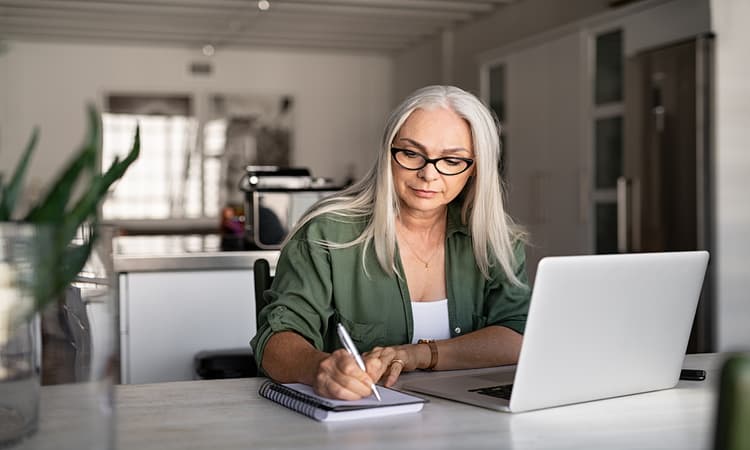 5 tips for working on your online business while stuck at home