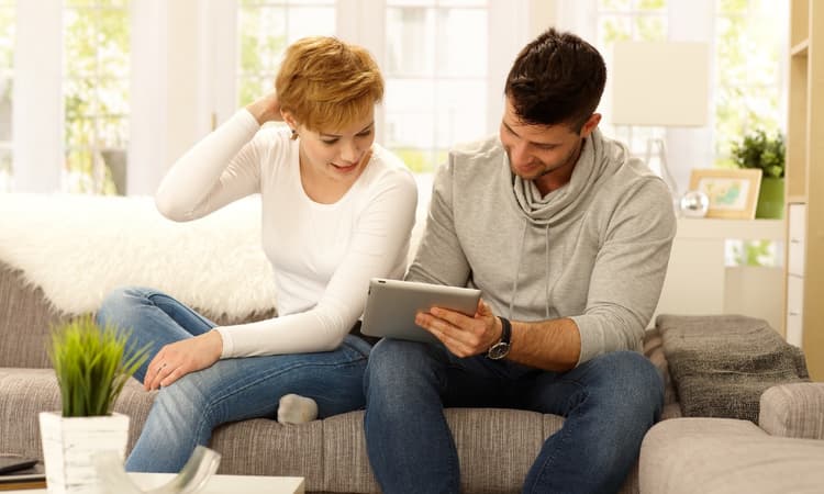 Home but not alone: 3 tips to keep your relationship healthy during quarantine