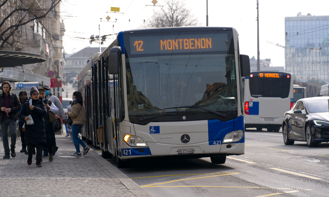 Child gets free public transport after being born on Lausanne bus