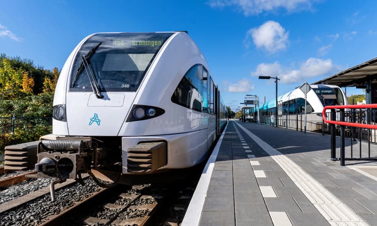 Arriva trains in Groningen and Friesland now run on vegetable oil