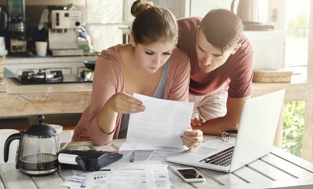 The Financial Health Checklist for expats