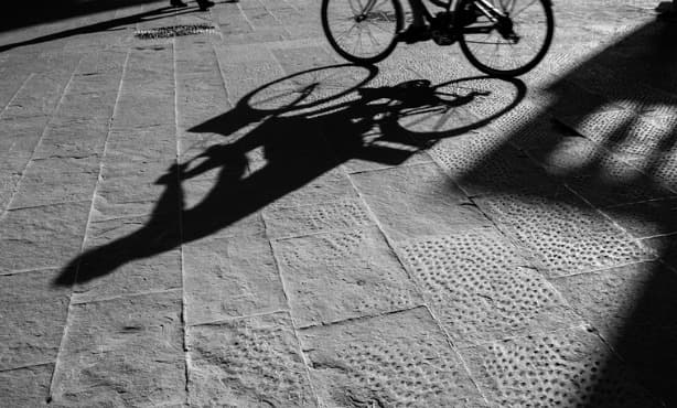 Cyclists without lights are a danger on the road