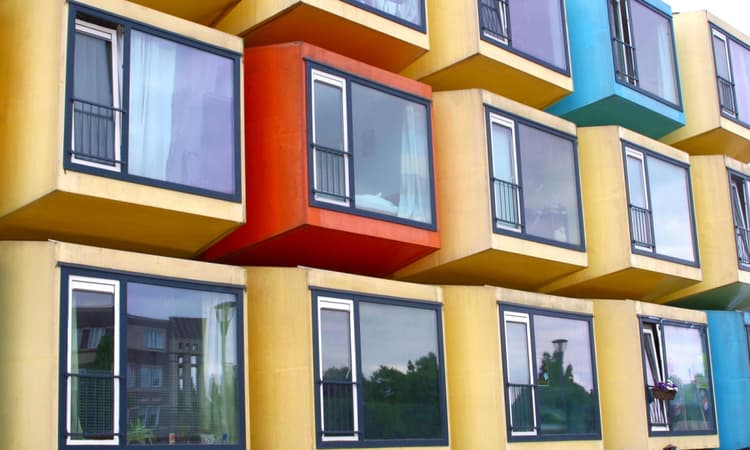 Students in Amsterdam now pay around 950 euros a month for a room