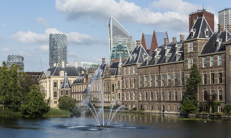 Suze Groeneweg: First woman to be elected into Dutch parliament