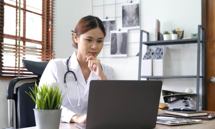 English-speaking urgent care professionals in the Netherlands