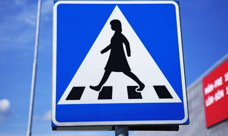 No female figures on traffic signs in the Netherlands