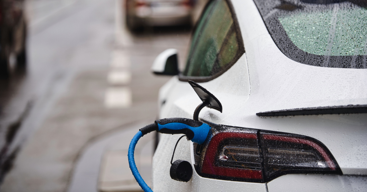 German gov’t will give residents up to €6.000 to purchase EVs
