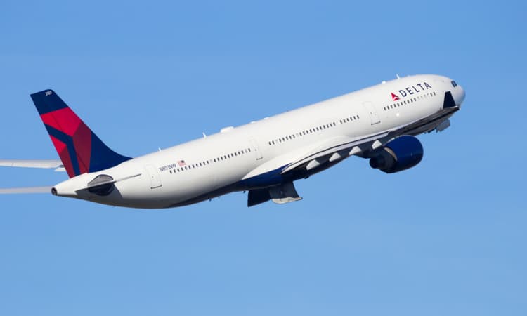 Passengers diverted from Amsterdam spend night in tiny Canadian air base
