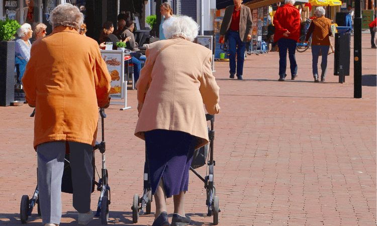 Women retiring in the Netherlands receive pensions 40 percent lower than men