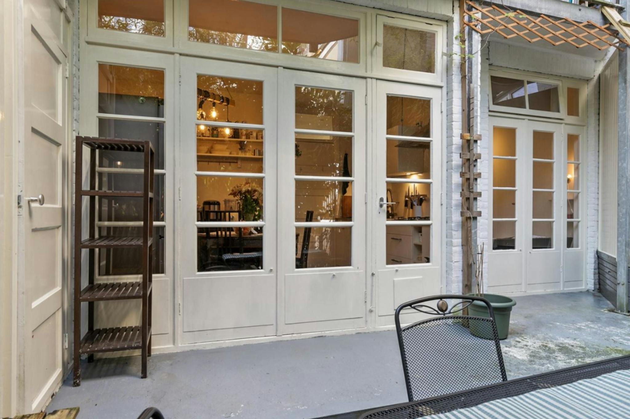 Apartment, Katwijkstraat, Amsterdam