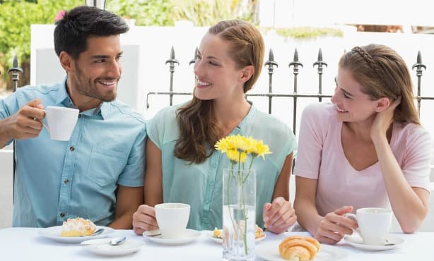 Speak up & Speak Dutch: in a cafe!
