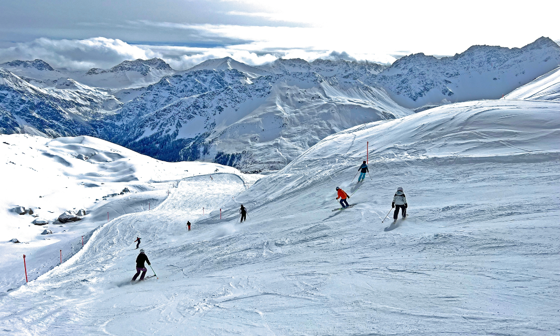 Cheapest ski rental in Switzerland revealed