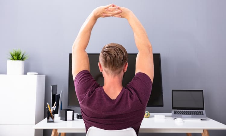 7 Amazing benefits of stretching regularly