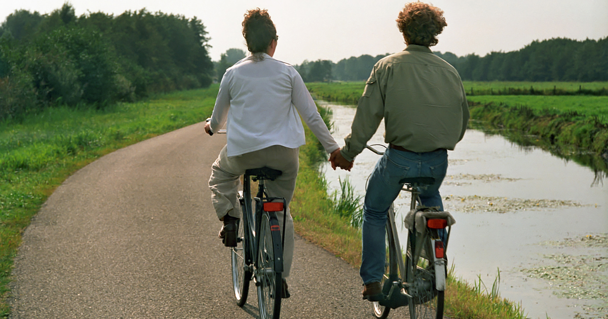 Top 5 essentials to know before moving to the Netherlands on a dependent visa