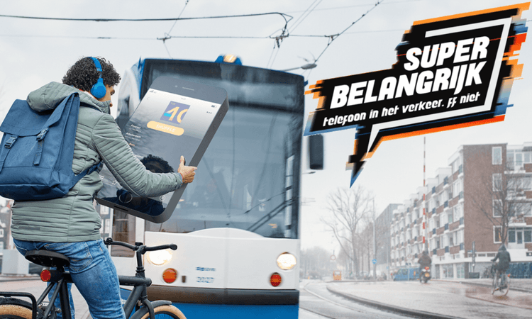 Amsterdam’s anti-texting campaign