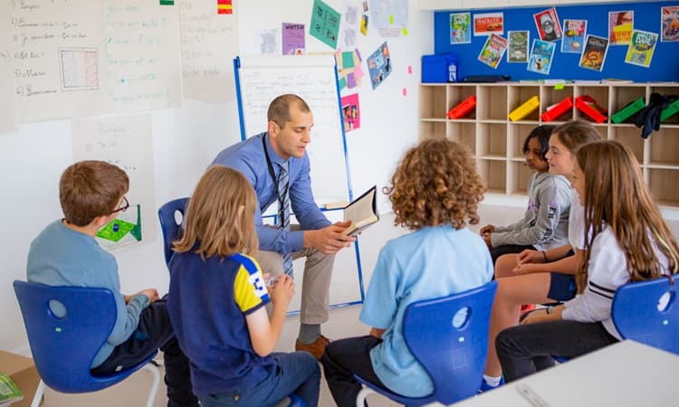 Develop a passion for lifelong learning at Amity International School Amsterdam