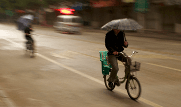 Groningen to aid wet cyclists with rain sensors