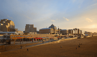 Scheveningen beach clubs to stay open year-round 