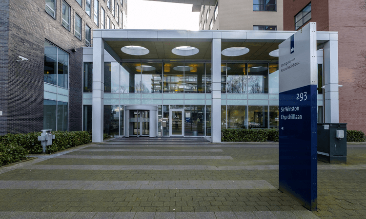 IND uses automation to check residence permit applications of international students