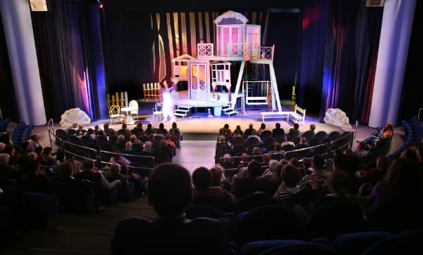 Dutch museums, cinema, theatre more expensive