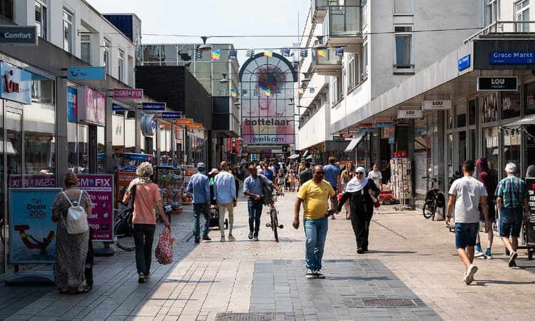 Migrants regularly don’t feel at home in the Netherlands, study finds
