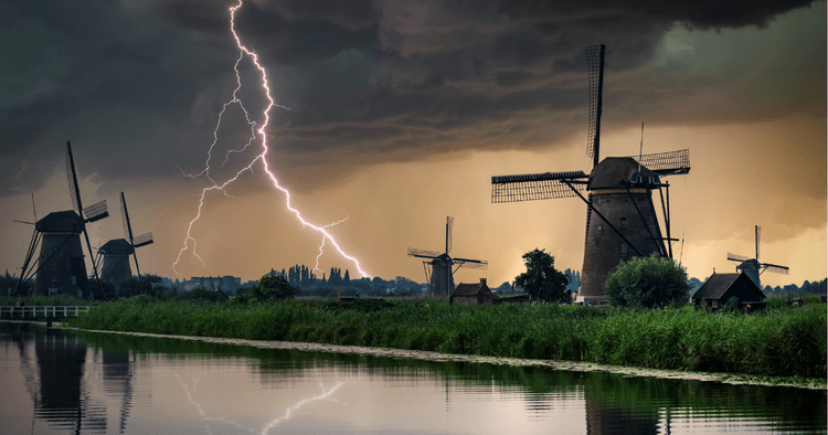 Code Yellow issued for the Netherlands as stormy weather follows tropical heat 