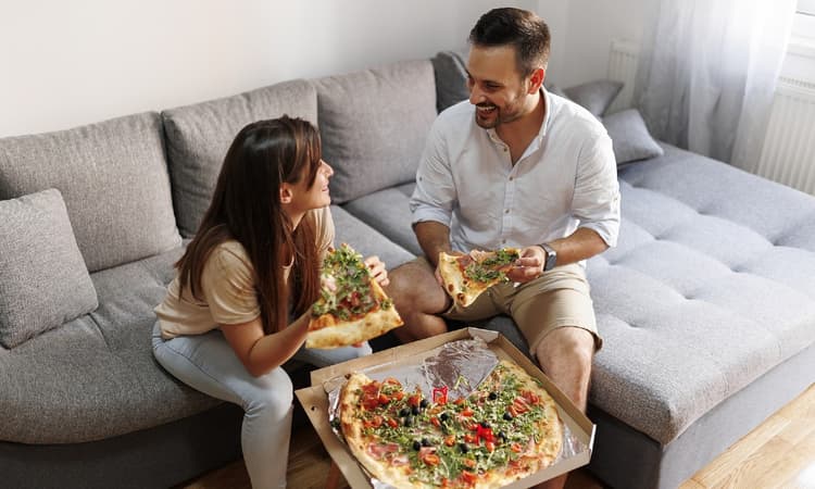 Organisation suggests matchmaking singles to combat Dutch housing crisis