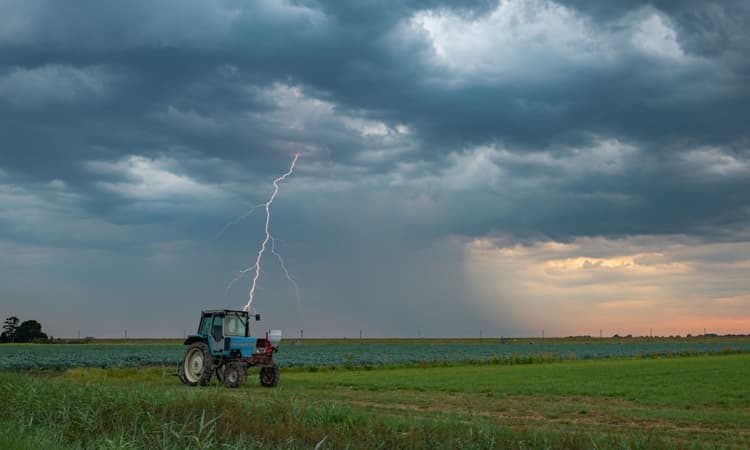 31C then Code Yellow: Hot and stormy weather heading for the Netherlands