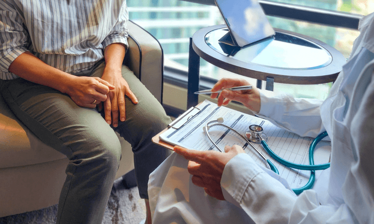 60 percent of doctors' practices in the Netherlands not accepting new patients