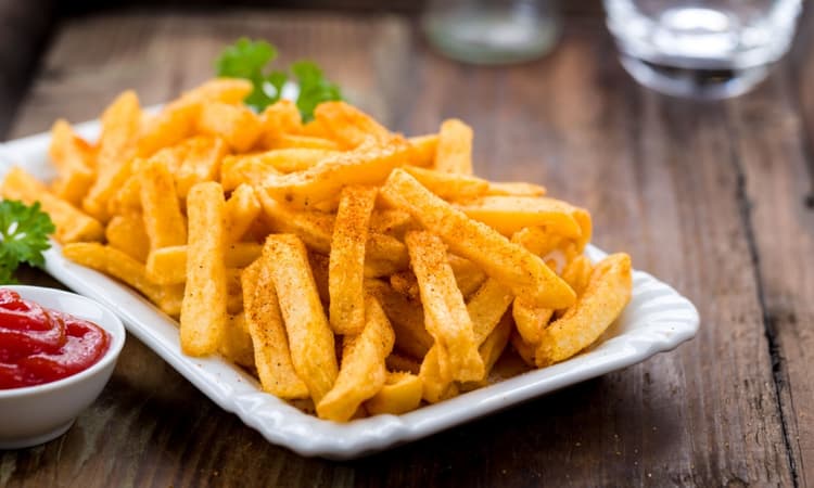 Amsterdam limits queues at TikTok famous chip shop