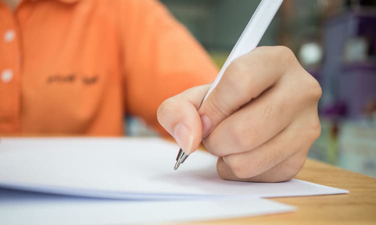 Dutch labour market final evaluation talk dropped from Inburgeringsexamen