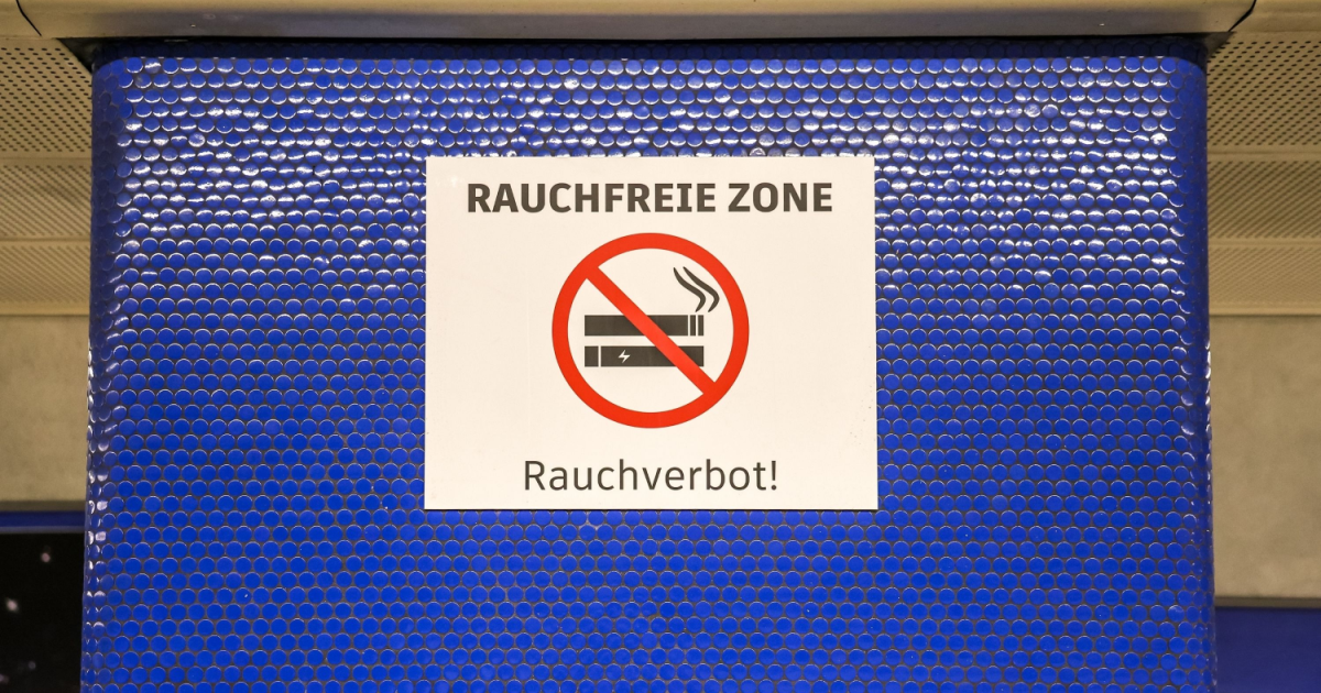 EU planning stricter smoking laws, including banning cigarette filters