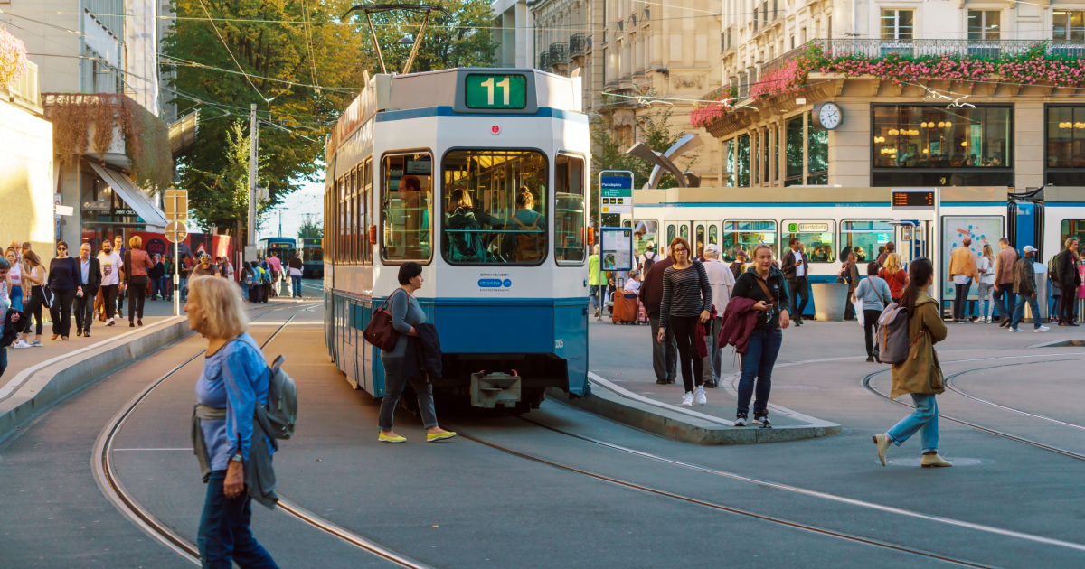 Four people injured in Zurich tram crash